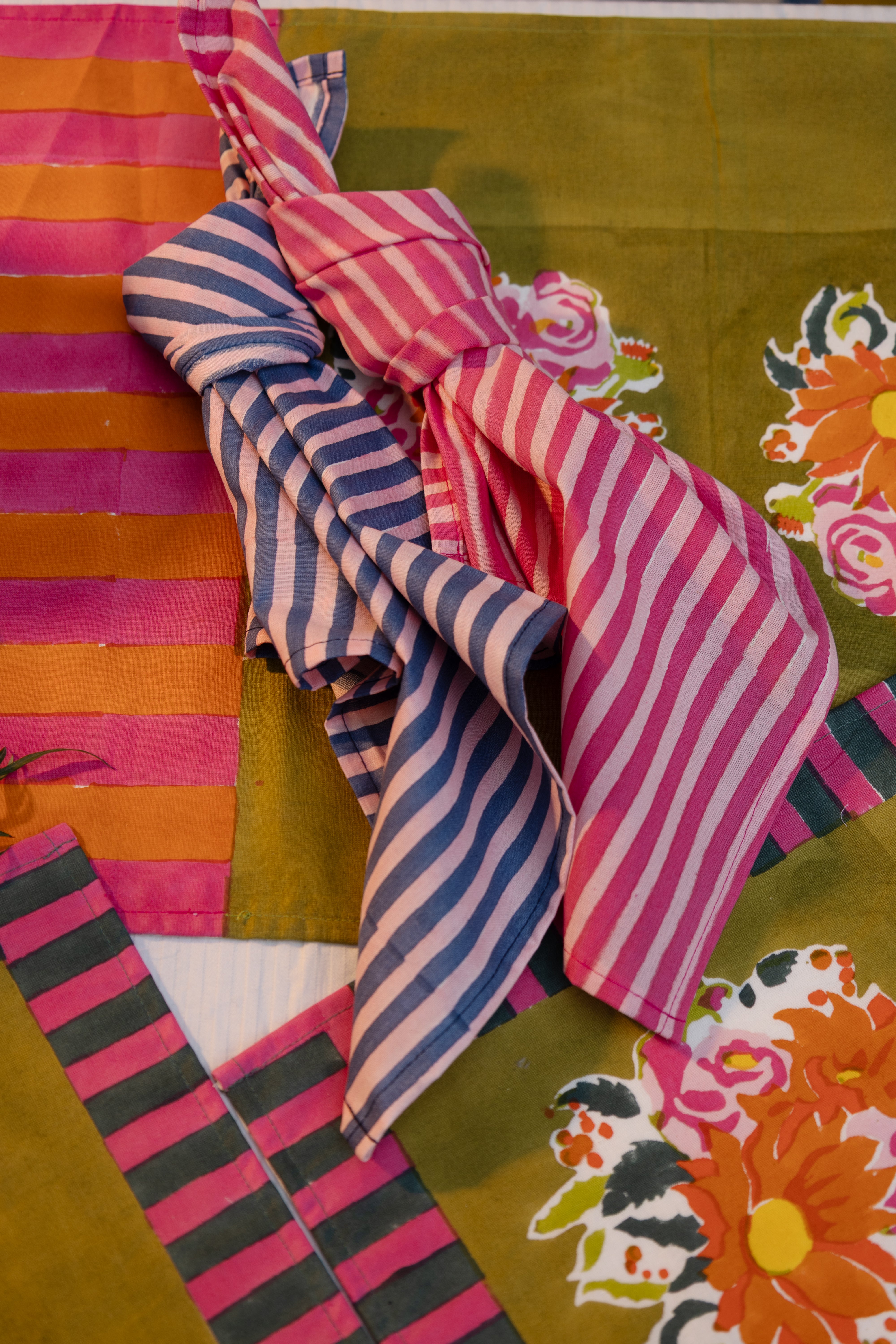 Consciously handcrafted blue napkins from the Gul collection, designed to bring traditional artistry and cultural storytelling into modern homes.