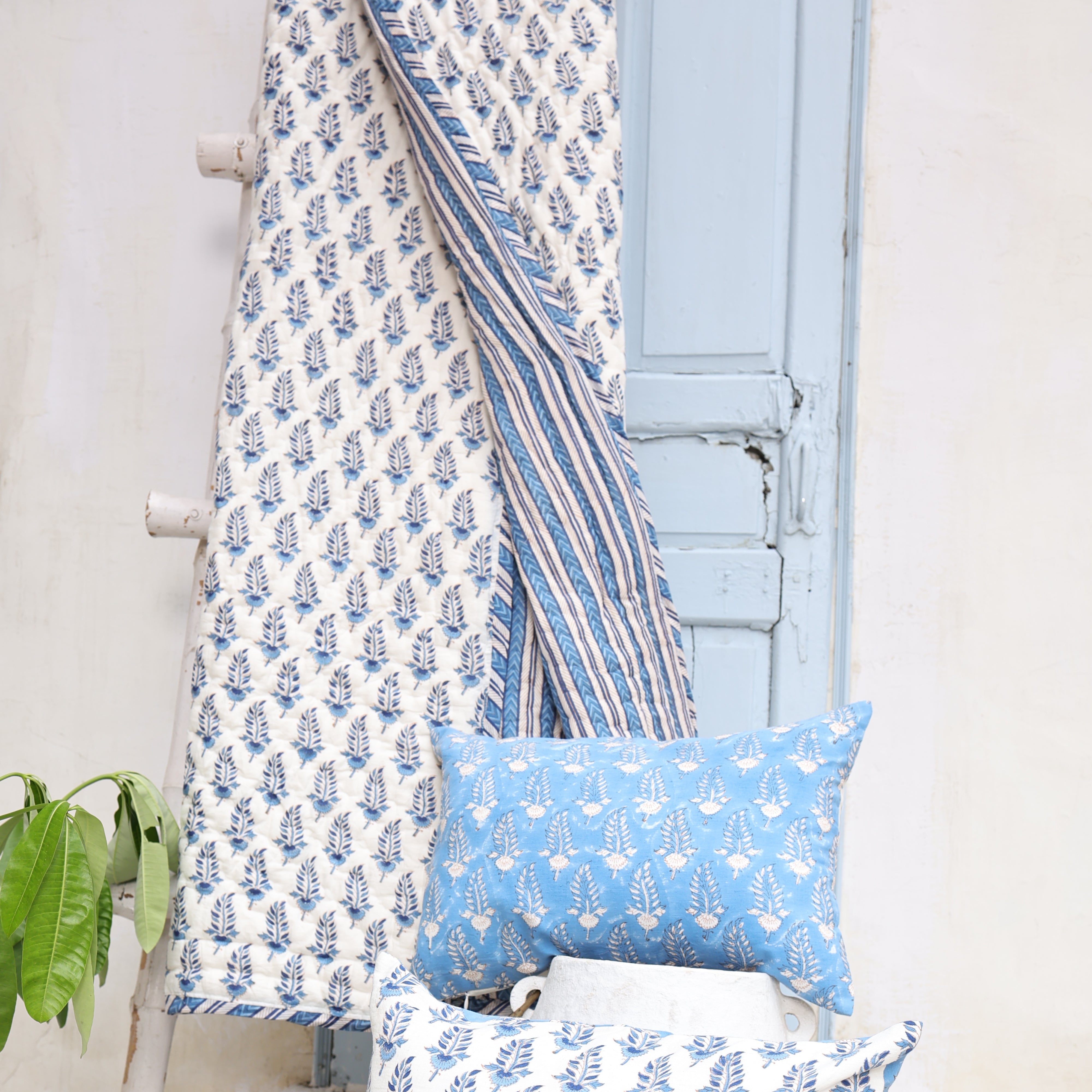 Noor- Hand Block-Printed Hand Quilted Reversible Throw (Blue)