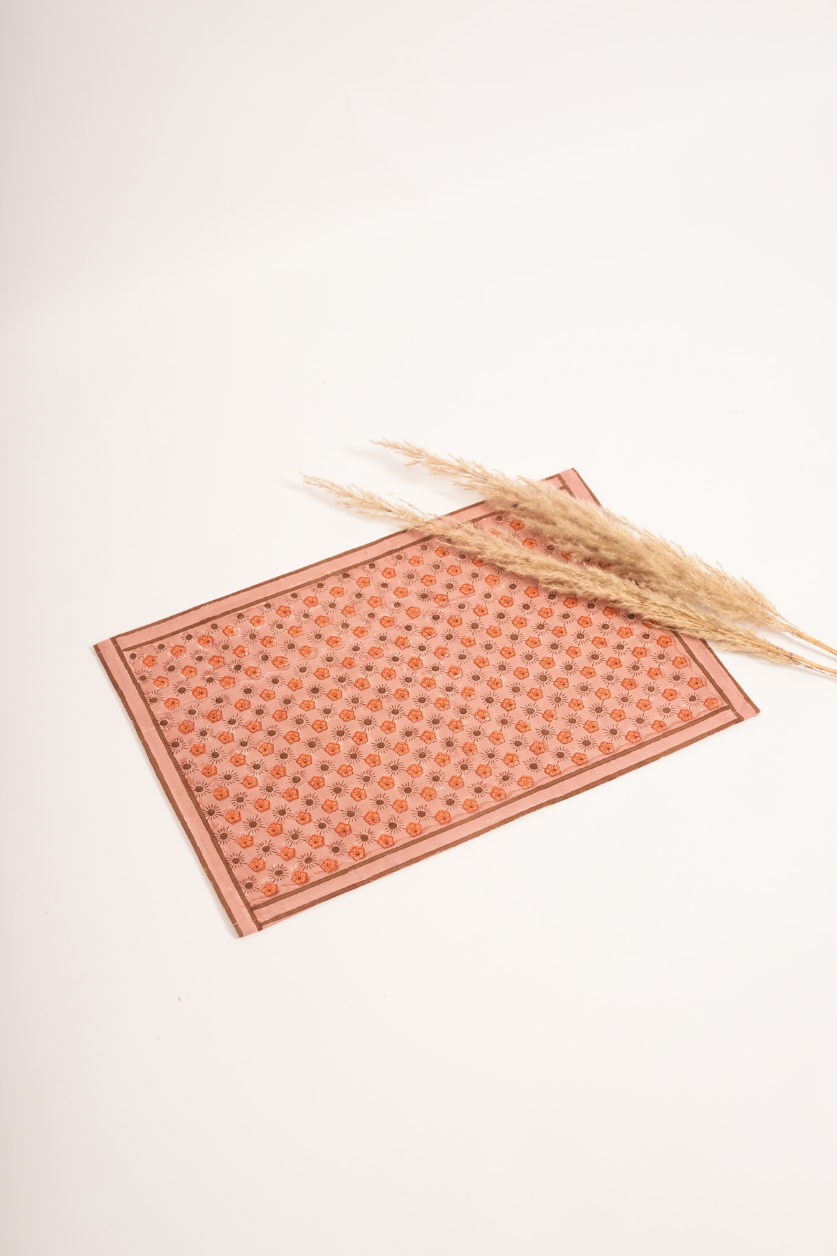 Flaxfield - Hand Block-Printed Cotton Placemats Set of 4, Light Mahogany