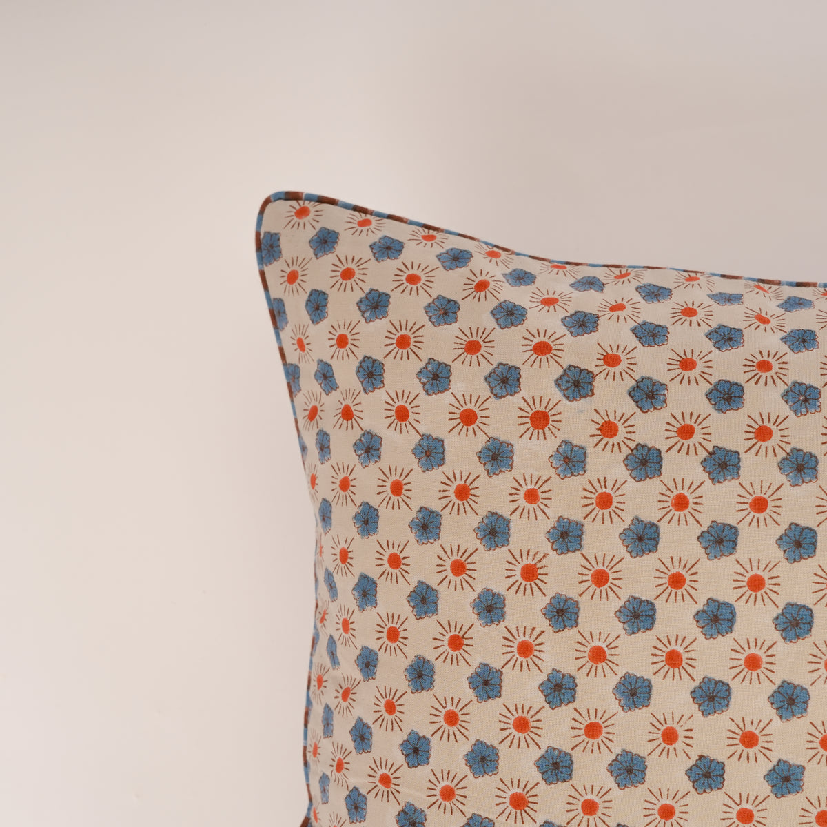Flaxfield -  Hand Block-Printed Lumbar Ruffle Pillowcase (Sand)