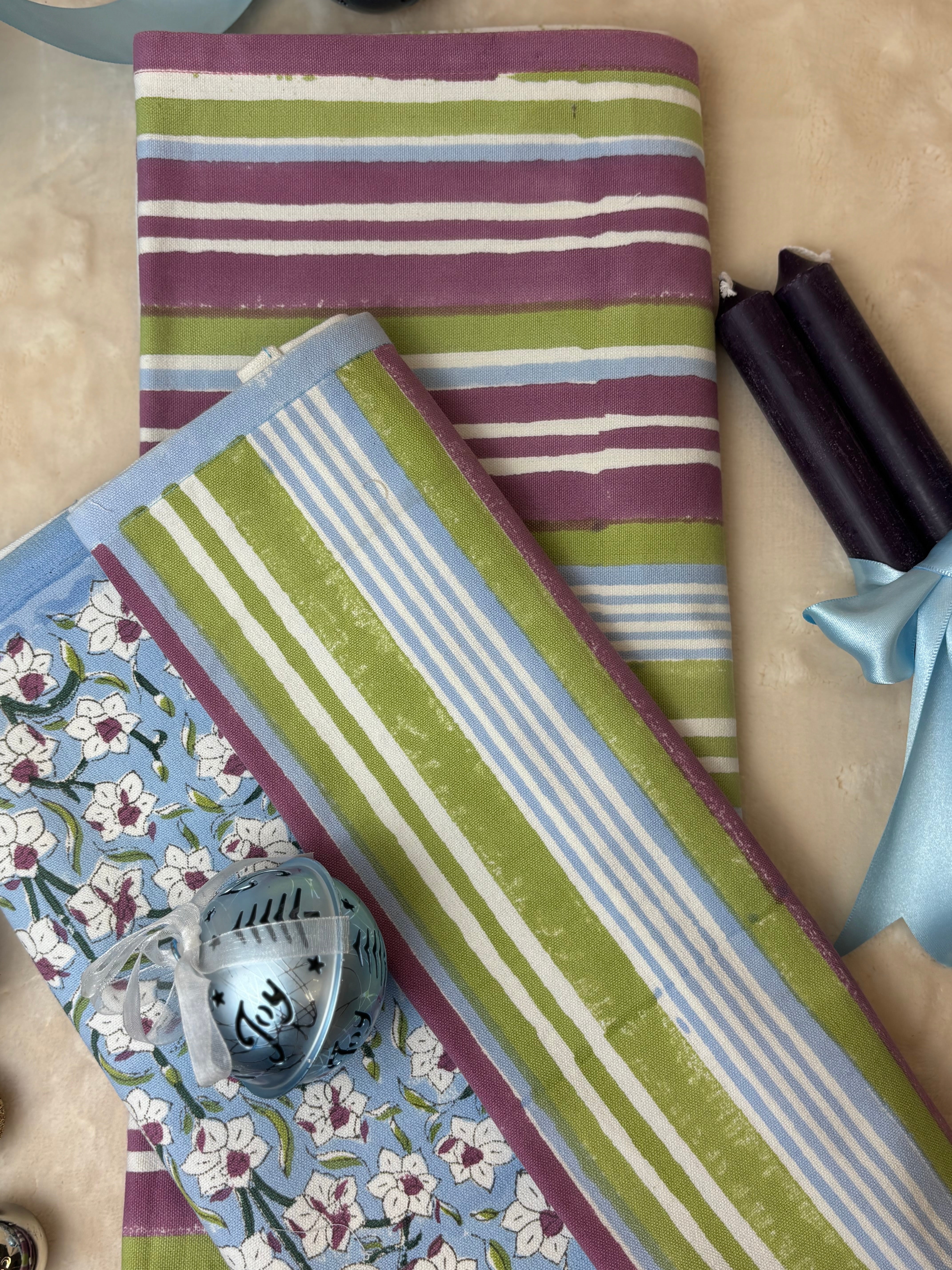 Nargis Holiday Gift Set – Hand Block Printed Striped Table Runner & 8 Placemats | Artisanal Gift under $120