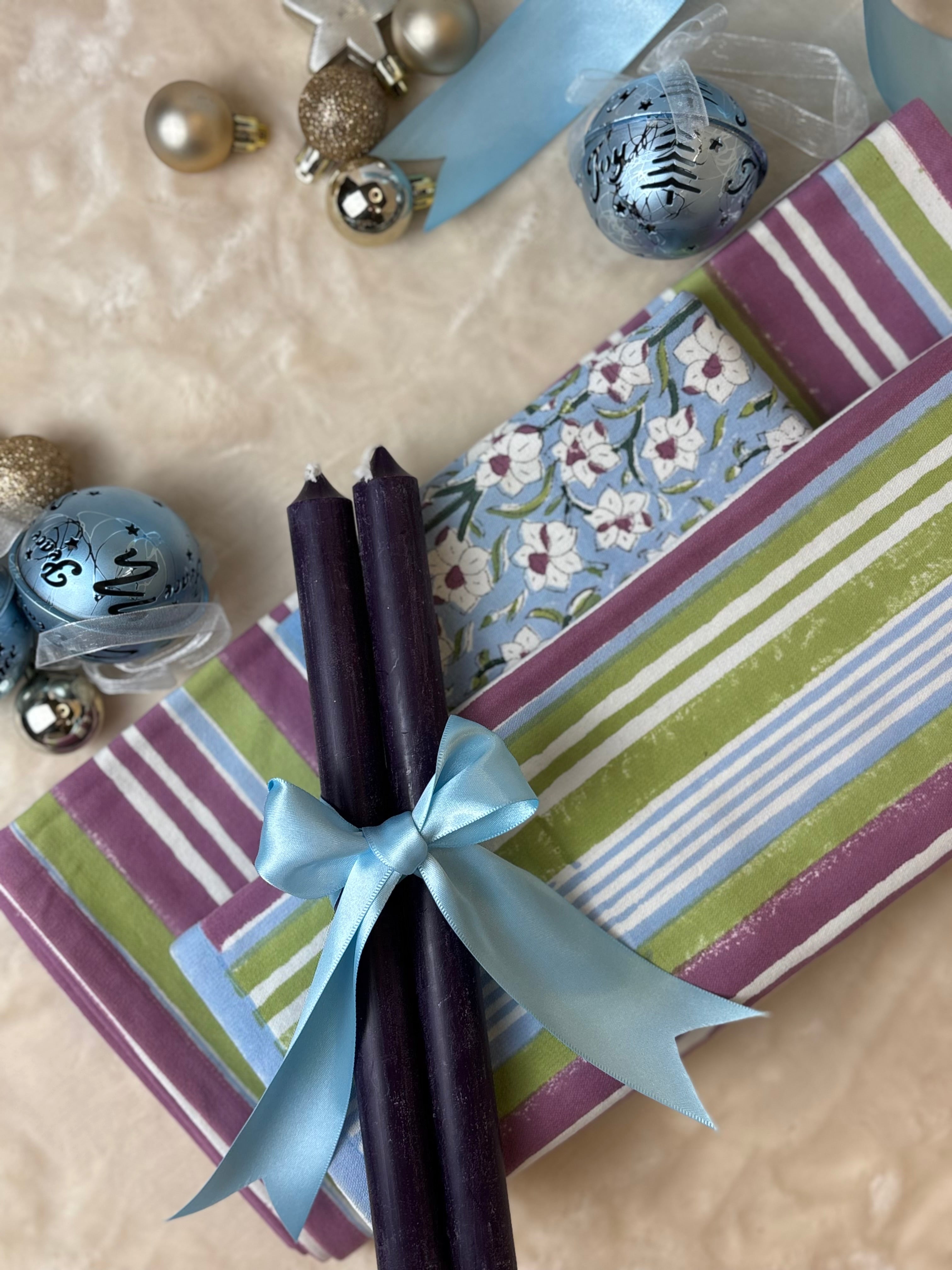 Nargis Holiday Gift Set – Hand Block Printed Striped Table Runner & 4 Placemats | Artisanal Gift under $100