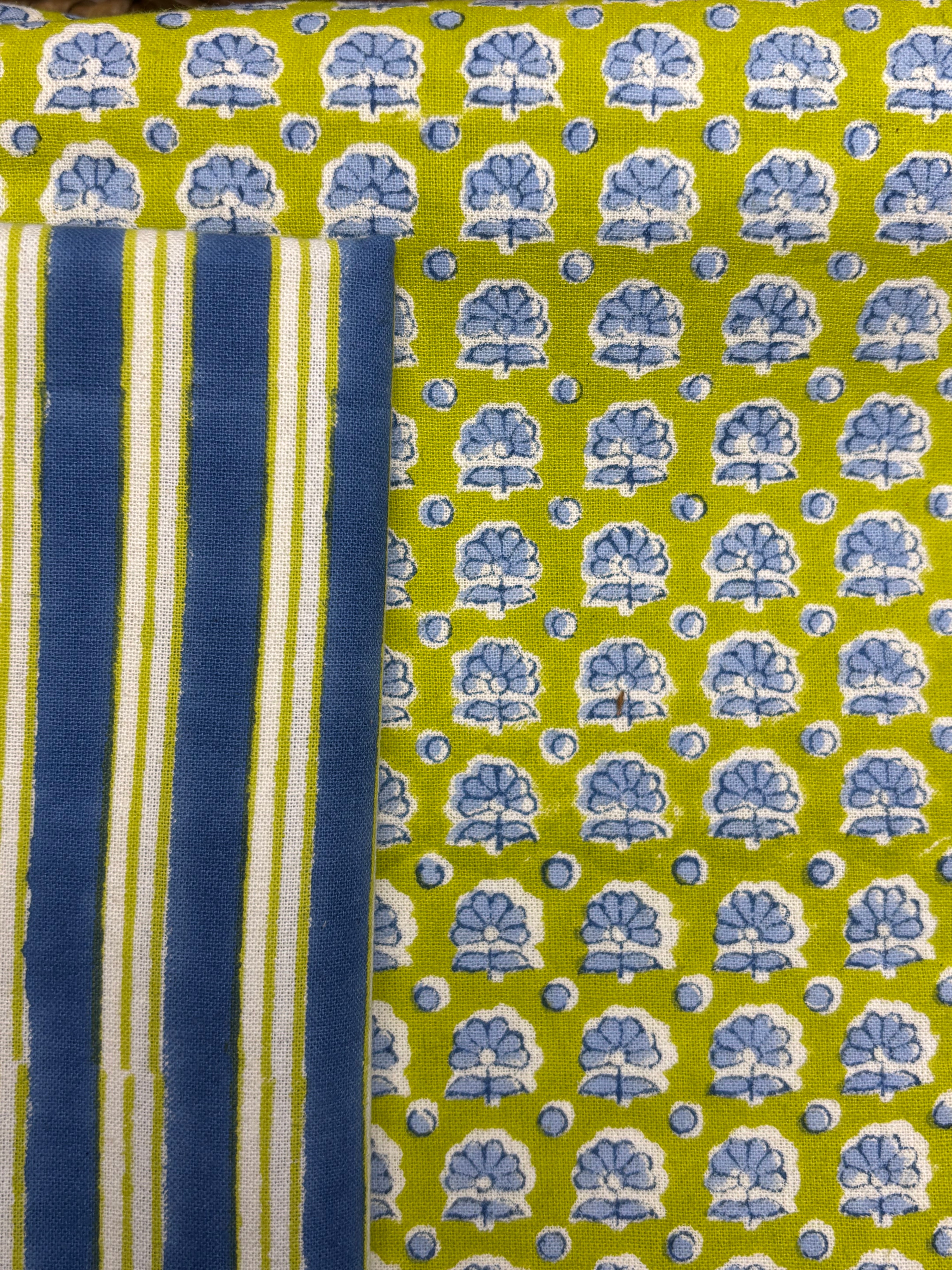 Holiday Gift Set – Hand Block Printed Table Cloth & 6 Napkins (Under $150)